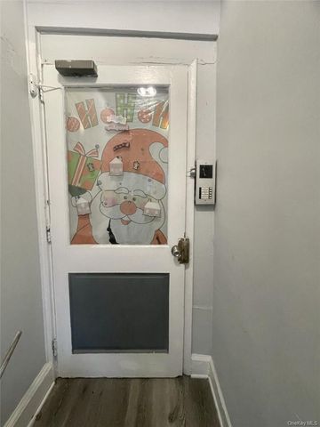 125 N 5th Avenue, Mount Vernon, NY 10550