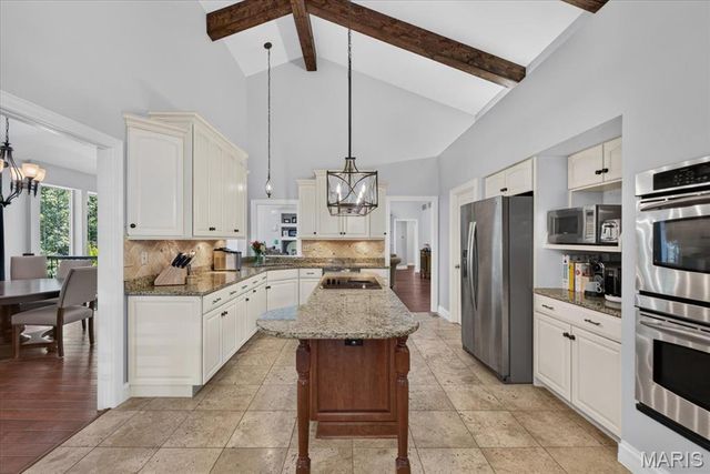1635 Wildhorse Parkway Drive, Wildwood, MO 63005