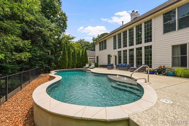 1635 Wildhorse Parkway Drive, Wildwood, MO 63005