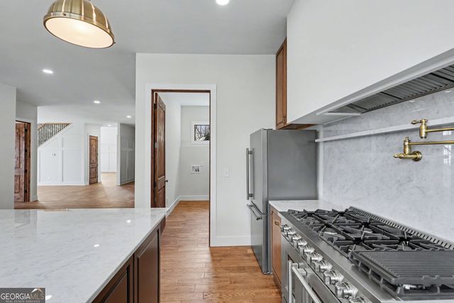 416 Winding View, Clayton, GA 30525