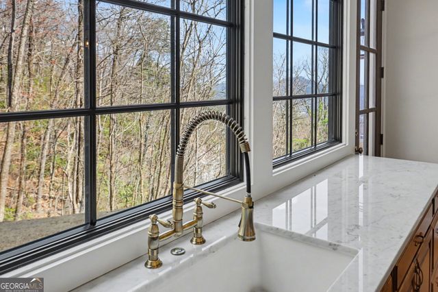 416 Winding View, Clayton, GA 30525