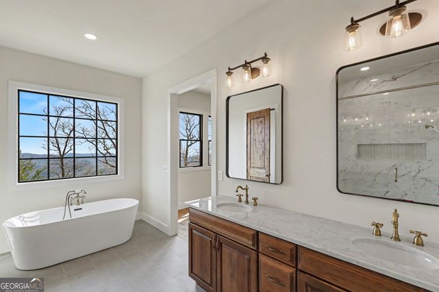 416 Winding View, Clayton, GA 30525