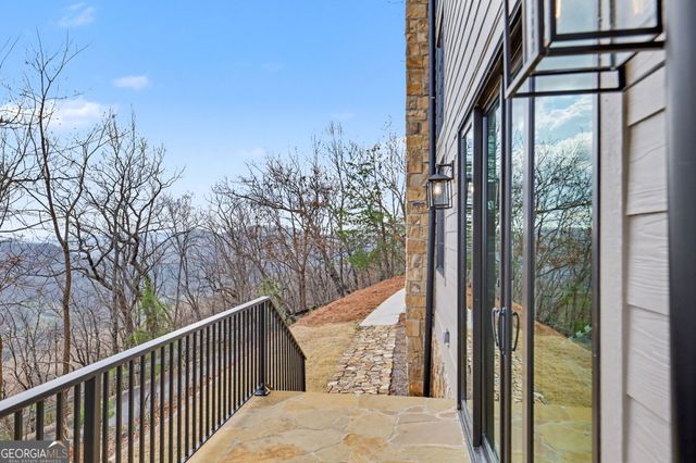 416 Winding View, Clayton, GA 30525