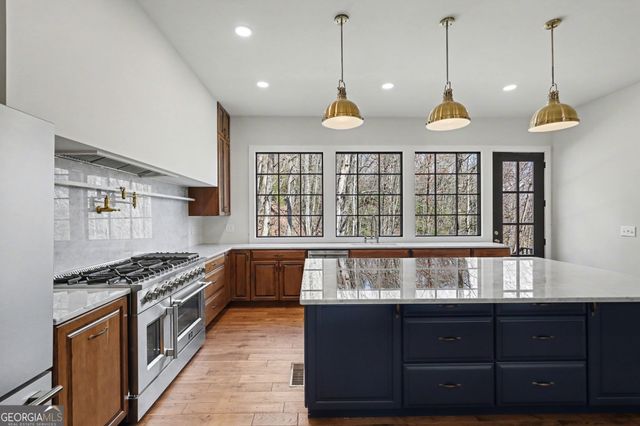 416 Winding View, Clayton, GA 30525