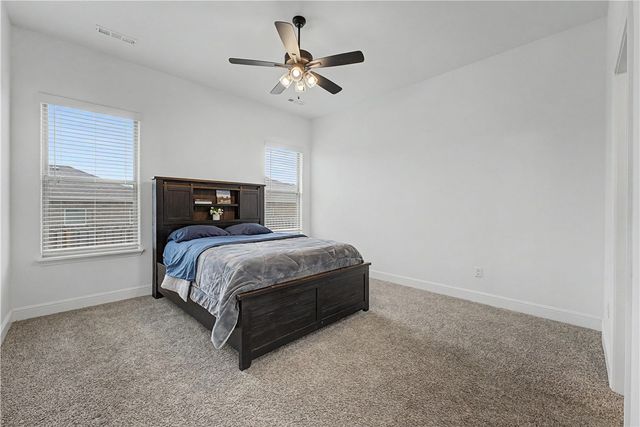 2040 Periwinkle Place, Centerton, AR 72719
