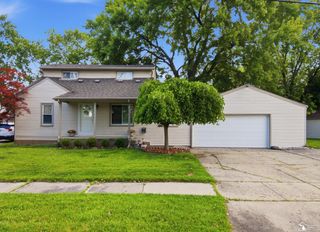26427 Beaconsfield Avenue, Roseville, MI 48066