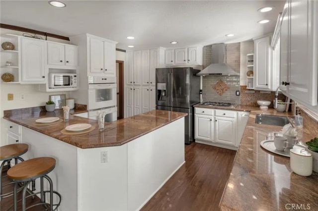 7704 Lotus Circle, Buena Park, CA 90620