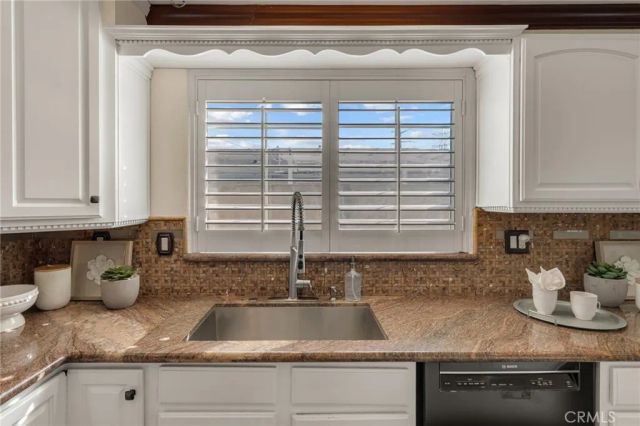 7704 Lotus Circle, Buena Park, CA 90620