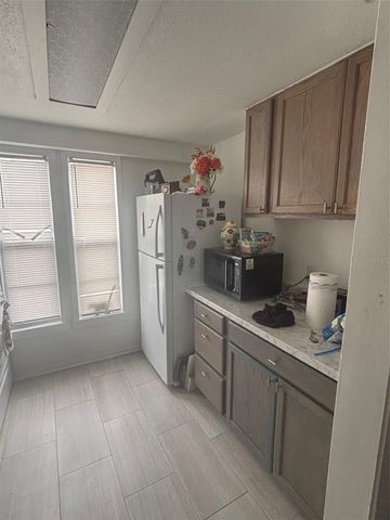 216 W BELMAR STREET, Lakeland, FL 33803