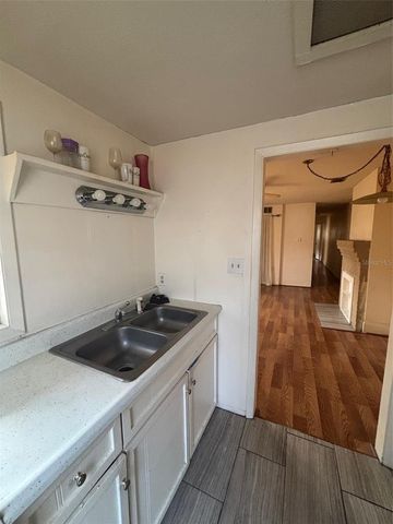 216 W BELMAR STREET, Lakeland, FL 33803