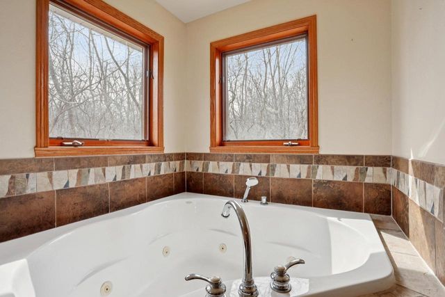 W4954 EMERY LANE, Fond Du Lac, WI 54937