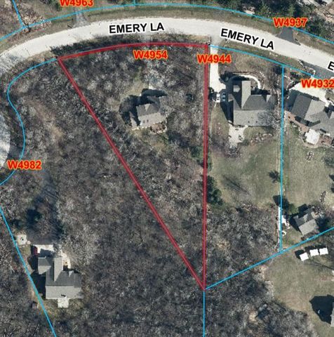 W4954 EMERY LANE, Fond Du Lac, WI 54937