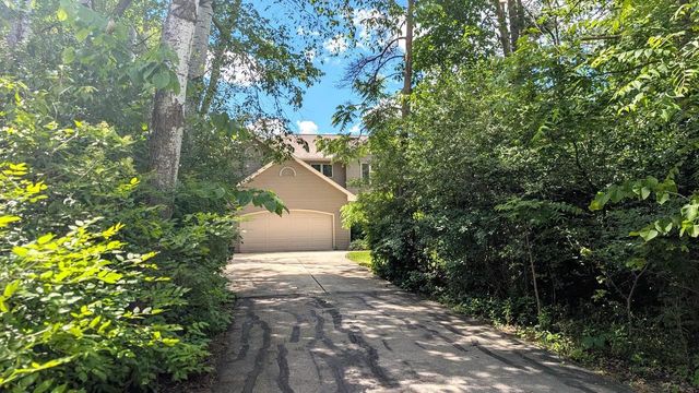 W4954 EMERY LANE, Fond Du Lac, WI 54937
