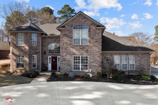 3815 Holly Ridge, Longview, TX 75605