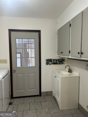 311 Overlook Drive, Montezuma, GA 31063