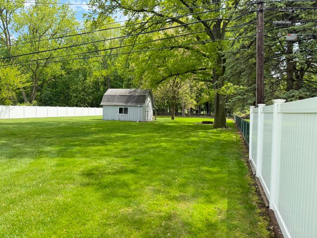 14231 Racho Boulevard, Taylor, MI 48180