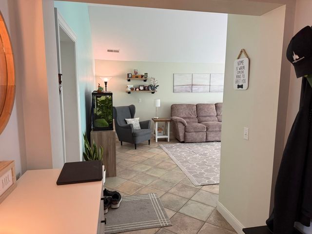 14231 Racho Boulevard, Taylor, MI 48180