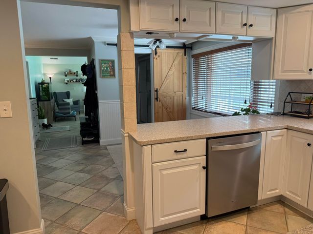 14231 Racho Boulevard, Taylor, MI 48180