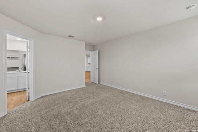 4814 Quartz Row Dr, San Antonio, TX 78253