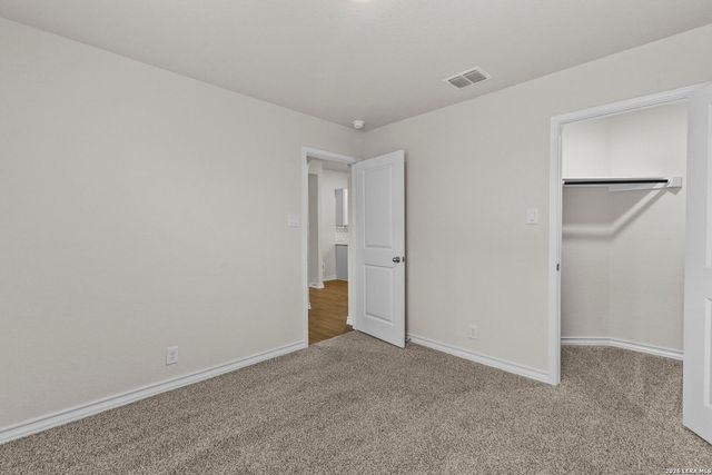 4814 Quartz Row Dr, San Antonio, TX 78253