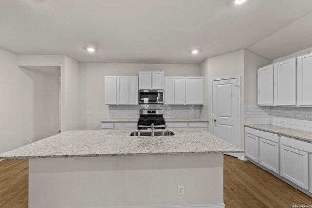 4814 Quartz Row Dr, San Antonio, TX 78253