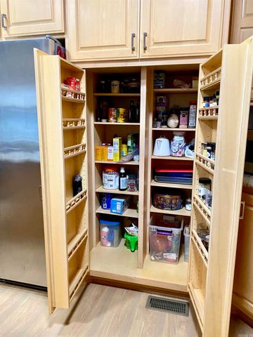 153 Castano Dr, Hot Springs Village, AR 71909