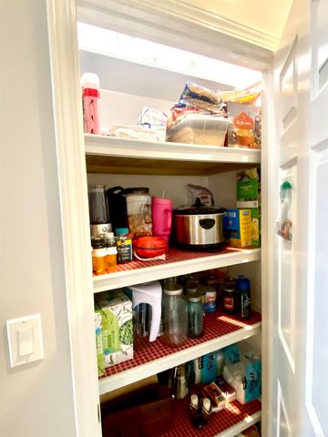 153 Castano Dr, Hot Springs Village, AR 71909