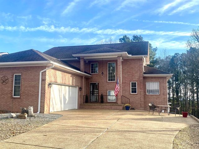 153 Castano Dr, Hot Springs Village, AR 71909
