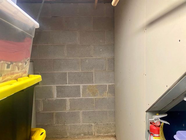 153 Castano Dr, Hot Springs Village, AR 71909