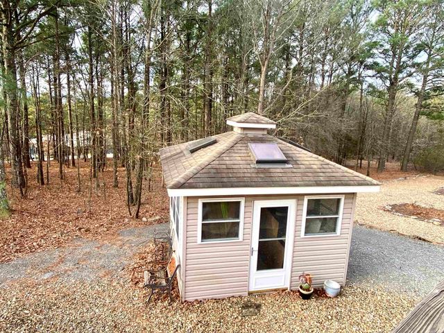 153 Castano Dr, Hot Springs Village, AR 71909