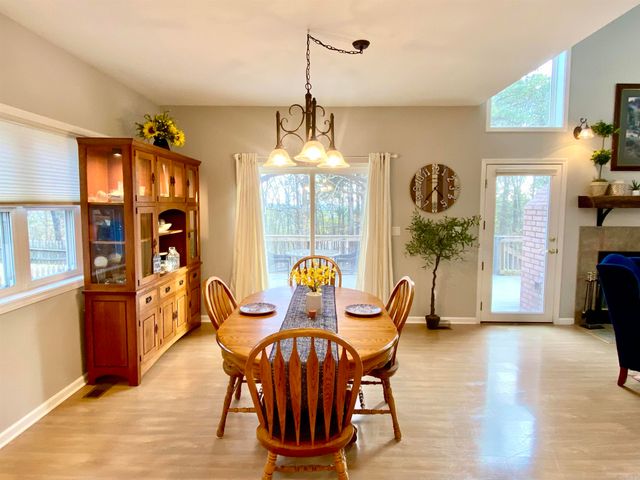 153 Castano Dr, Hot Springs Village, AR 71909