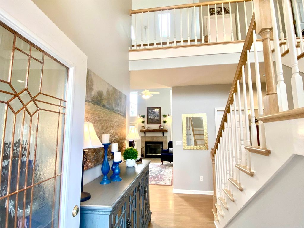 153 Castano Dr, Hot Springs Village, AR 71909