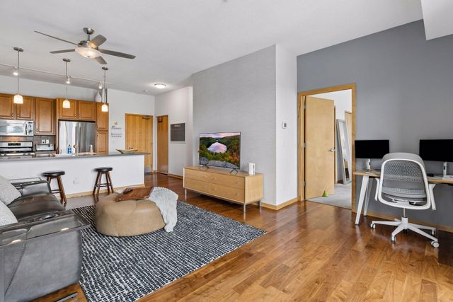 4525 Park Commons Drive 319, Saint Louis Park, MN 55416