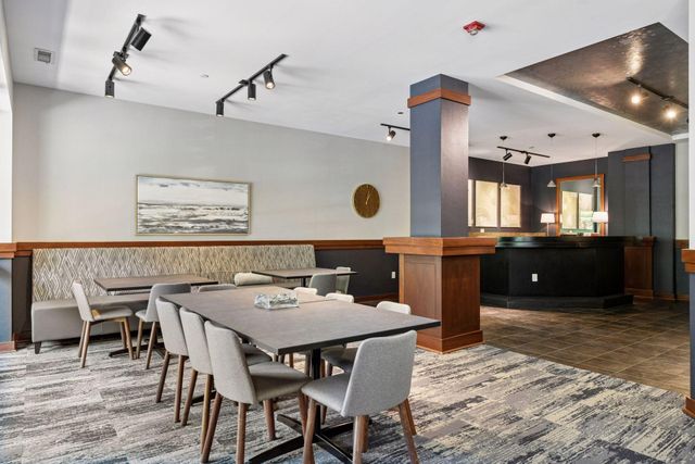 4525 Park Commons Drive 319, Saint Louis Park, MN 55416