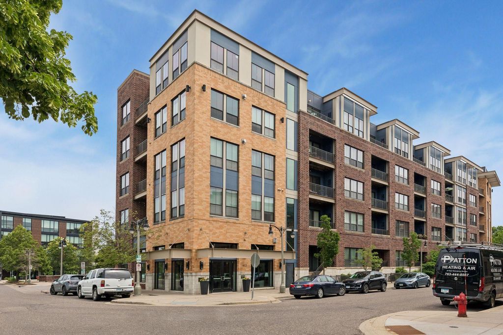 4525 Park Commons Drive 319, Saint Louis Park, MN 55416