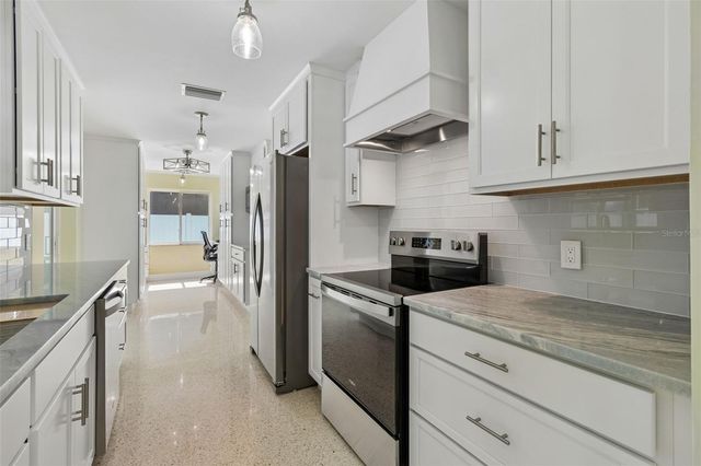 4388 50TH PLACE S, St Petersburg, FL 33711