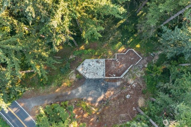 15009 245th Avenue SE, Issaquah, WA 98027