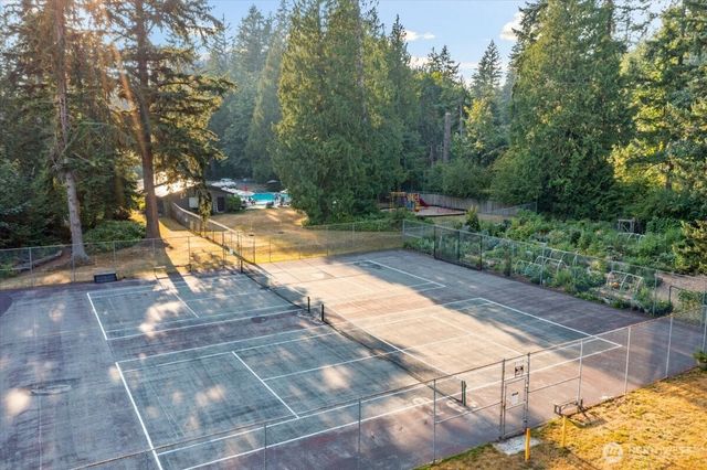 15009 245th Avenue SE, Issaquah, WA 98027