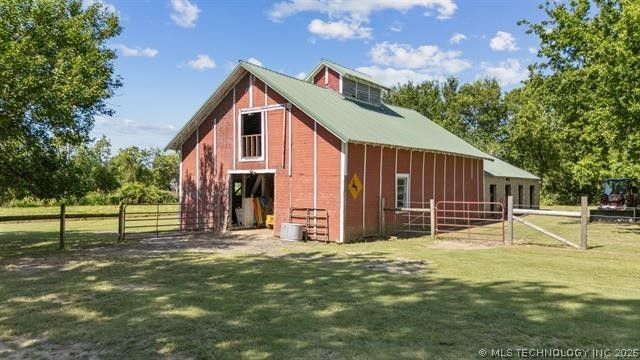 13062 S 289th East Avenue, Coweta, OK 74429