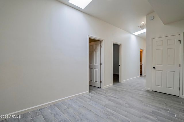 2028 S COLLEGE Avenue, Tempe, AZ 85282