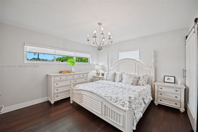 9620 Jamaica Dr, Cutler Bay, FL 33189