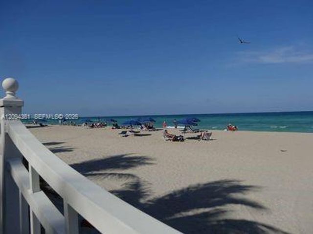 3901 S Ocean Drive 10B, Hollywood, FL 33019