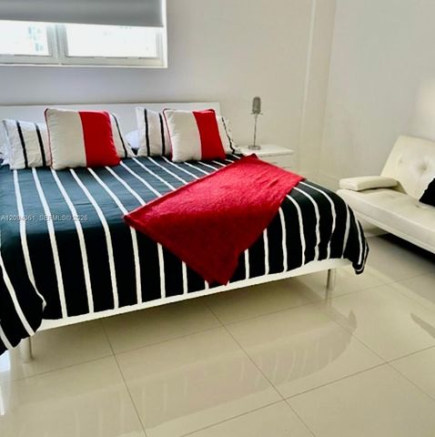 3901 S Ocean Drive 10B, Hollywood, FL 33019