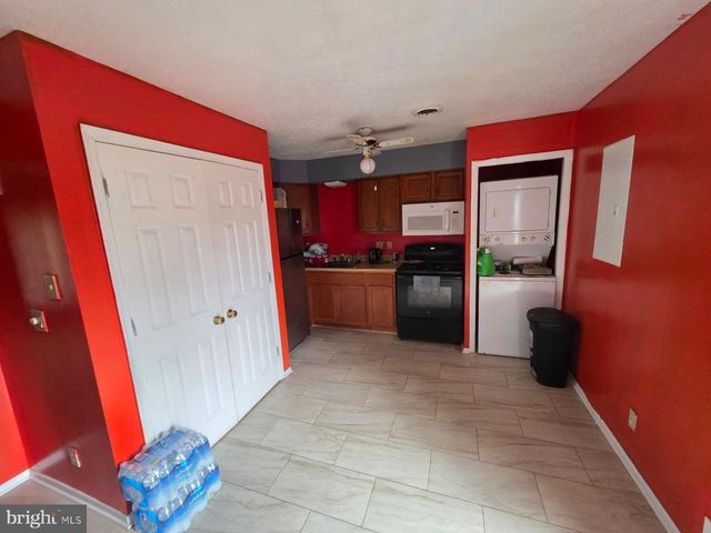 6714 HAWTHORNE ST, Landover, MD 20785