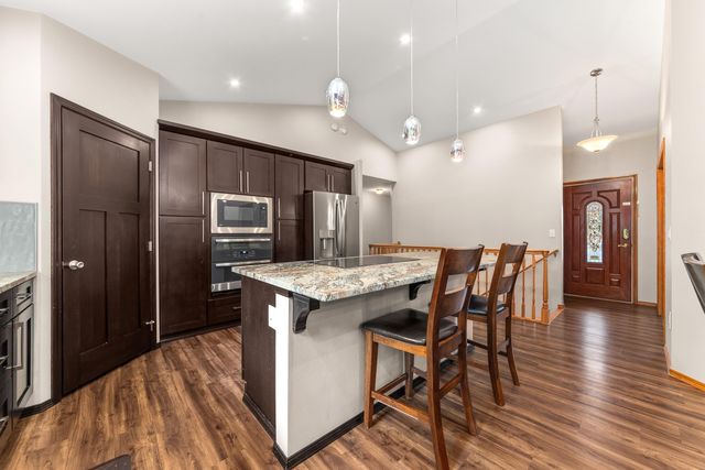 7303 W Links Ct, Nine Mile Falls, WA 99026
