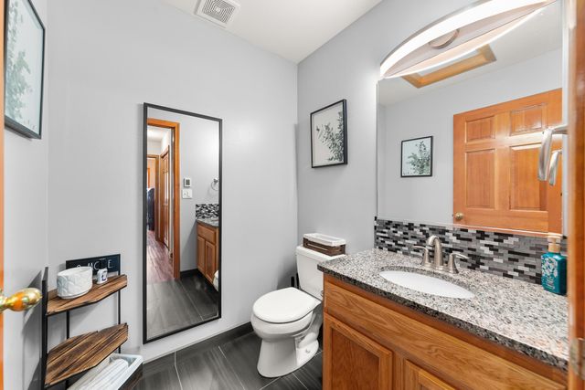 7303 W Links Ct, Nine Mile Falls, WA 99026