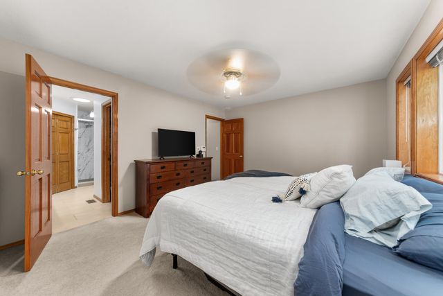 7303 W Links Ct, Nine Mile Falls, WA 99026