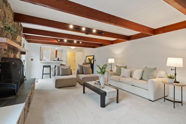 2910 Sherwood Drive, San Carlos, CA 94070