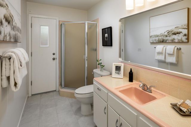 2910 Sherwood Drive, San Carlos, CA 94070