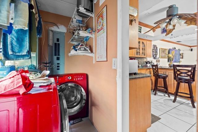 2160 NW 91st Ter, Pembroke Pines, FL 33024